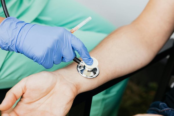 Vente de miel : savourez l'authenticité biologique et locale